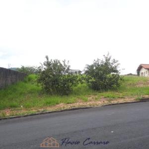 TERRENO PRÓXIMO AO CENTRO