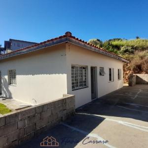 CASA PRÓXIMO AO CENTRO