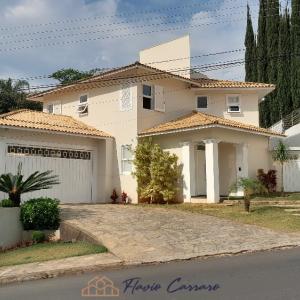 CASA BAIRRO NOBRE