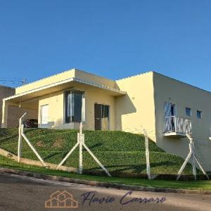 CASA PRÓXIMO AO CENTRO
