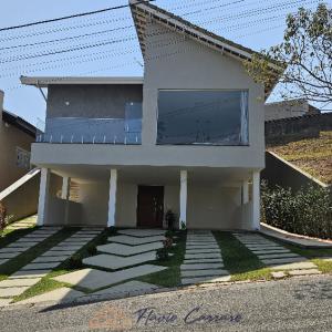 CASA CONDOMINIO FECHACO