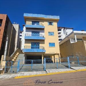APARTAMENTO PRÓXIMO AO CENTRO