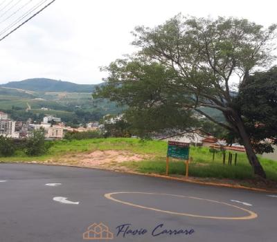 TERRENO PRÓXIMO AO CENTRO