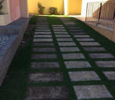 CASA EM CONDOMÍNIO FECHADO 