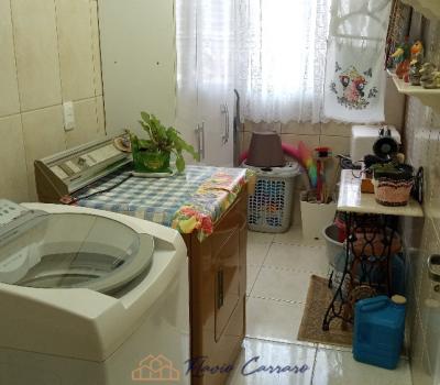 CASA EM CONDOMÍNIO FECHADO