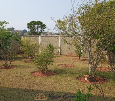 CASA EM CONDOMÍNIO FECHADO