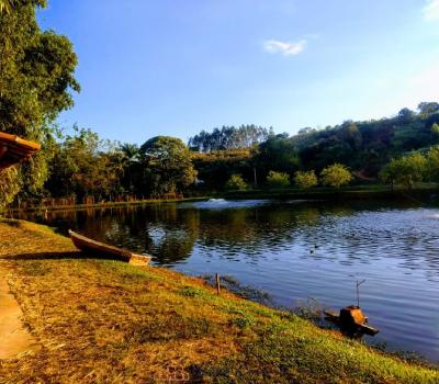 SITIO EM SERRA NEGRA-SP