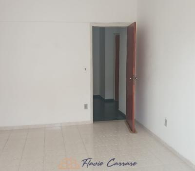 APARTAMENTO PRÓXIMO AO CENTRO