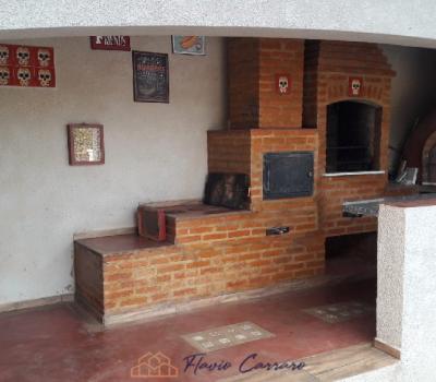 CASA PRÓXIMO AO CENTRO