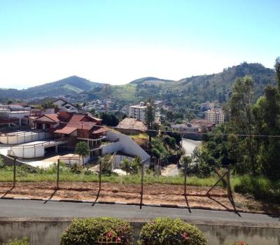 CASA PRÓXIMO AO CENTRO