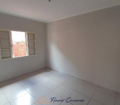 CASA PRÓXIMO AO CENTRO