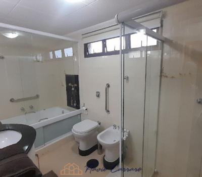 APARTAMENTO PRÓXIMO AO CENTRO