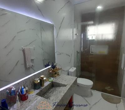 CASA PRÓXIMO AO CENTRO