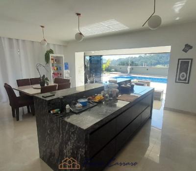 CASA PRÓXIMO AO CENTRO