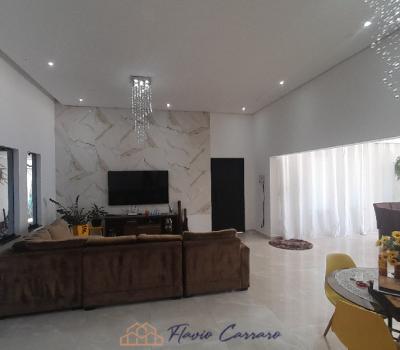 CASA PRÓXIMO AO CENTRO