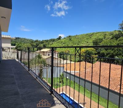 CASA PRÓXIMO AO CENTRO