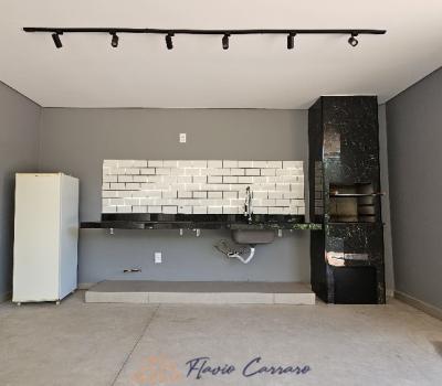 CASA PRÓXIMO AO CENTRO