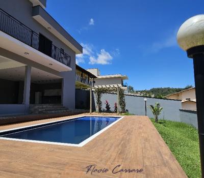 CASA PRÓXIMO AO CENTRO
