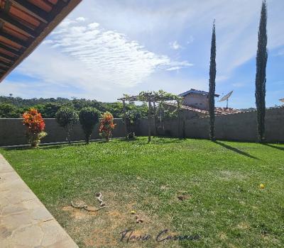 CASA EM BAIRRO RESIDENCIAL
