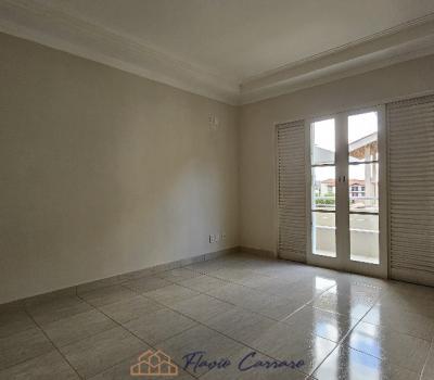 CASA PRÓXIMO AO CENTRO