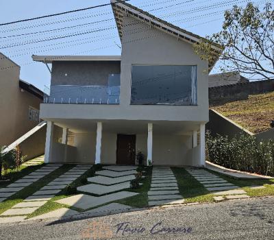 CASA CONDOMINIO FECHACO