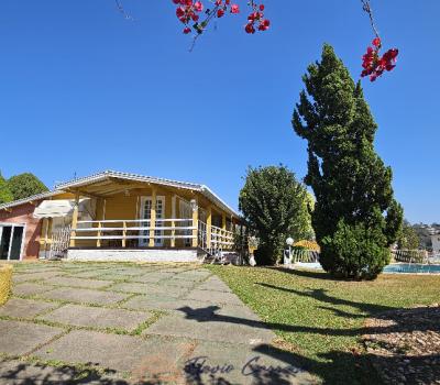 CASA PRÓXIMO AO CENTRO