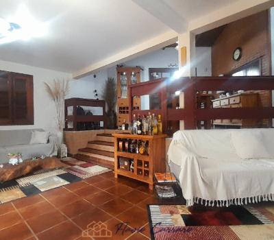 CASA CONDOMINIO FECHACO