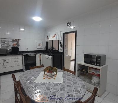 APARTAMENTO CENTRO