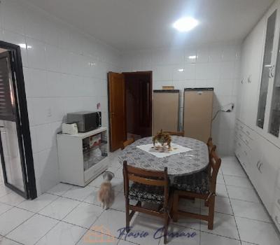 APARTAMENTO CENTRO