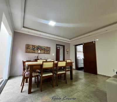 CASA PRÓXIMO AO CENTRO
