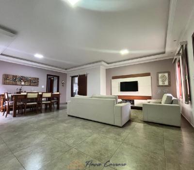 CASA PRÓXIMO AO CENTRO