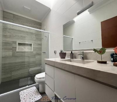 CASA PRÓXIMO AO CENTRO
