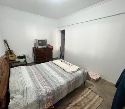 CASA PRÓXIMO AO CENTRO