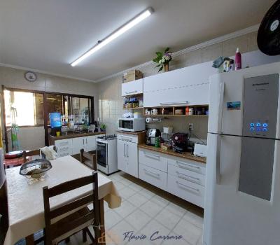 APARTAMENTO PRÓXIMO AO CENTRO