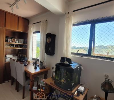 APARTAMENTO PRÓXIMO AO CENTRO