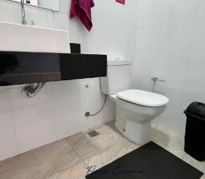 CASA PRÓXIMO AO CENTRO