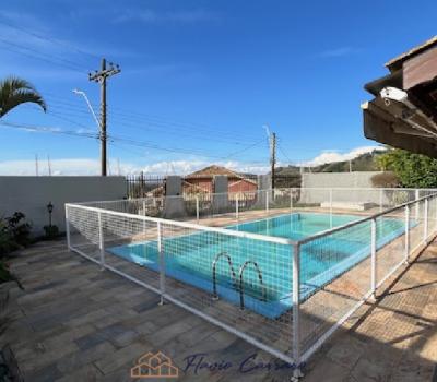 CASA PRÓXIMO AO CENTRO