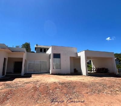 CASA PRÓXIMO AO CENTRO