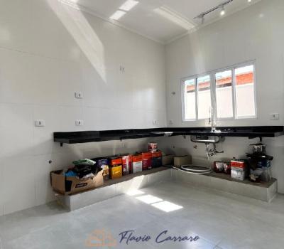 CASA PRÓXIMO AO CENTRO