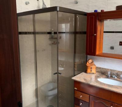 CASA PRÓXIMO AO CENTRO