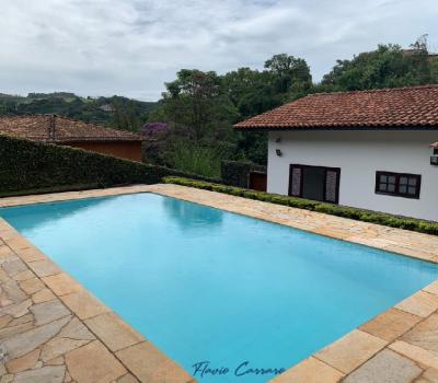 CASA PRÓXIMO AO CENTRO