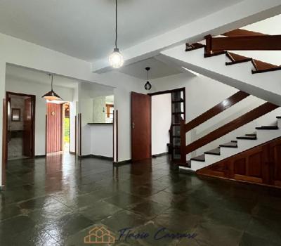 CASA CONDOMINIO FECHACO