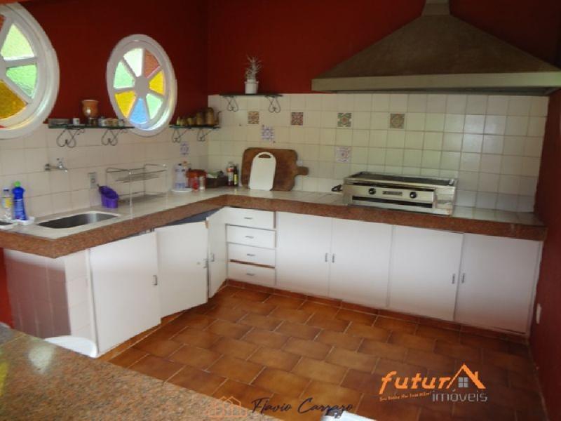 TERRENO EM CONDOMINIO FECHADO