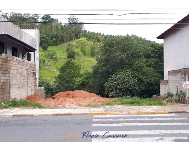 TERRENO COML./RESIDENCIAL PRÓXIMO AO CENTRO
