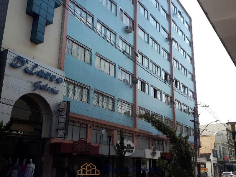 APARTAMENTO NO CENTRO