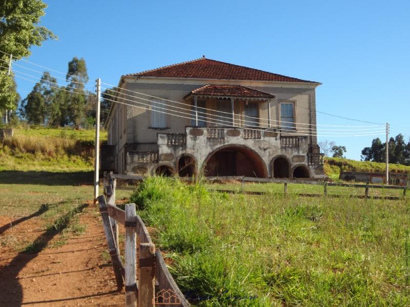 FAZENDA SERRA NEGRA