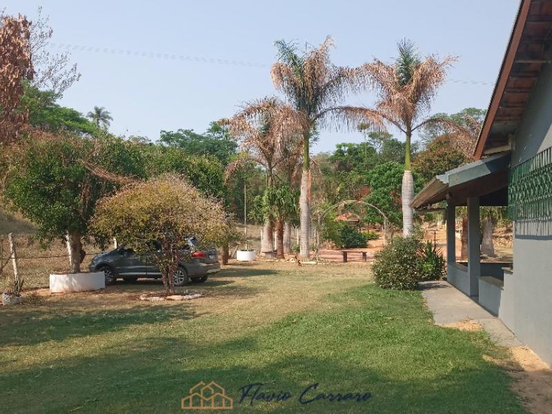 SITIO EM SERRA NEGRA