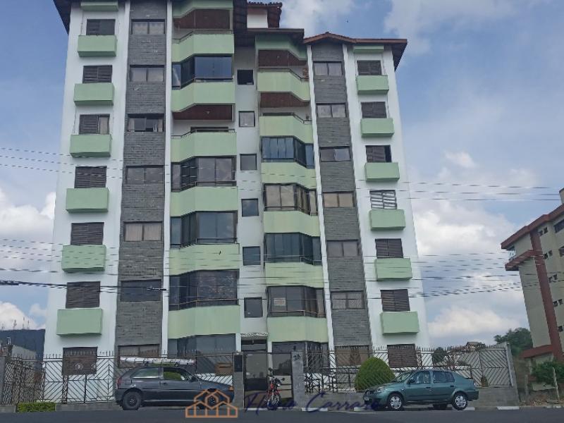 APARTAMENTO PRÓXIMO AO CENTRO