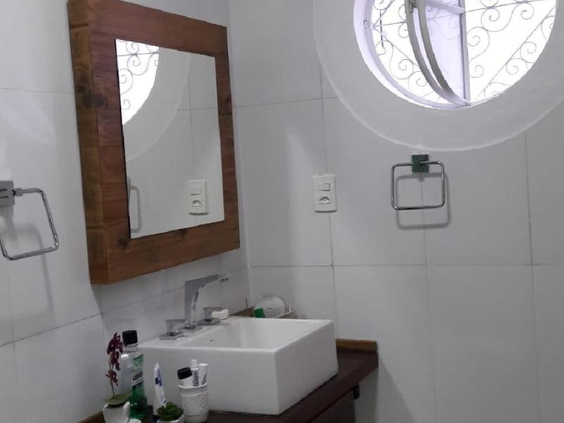 CASA PRÓXIMO AO CENTRO