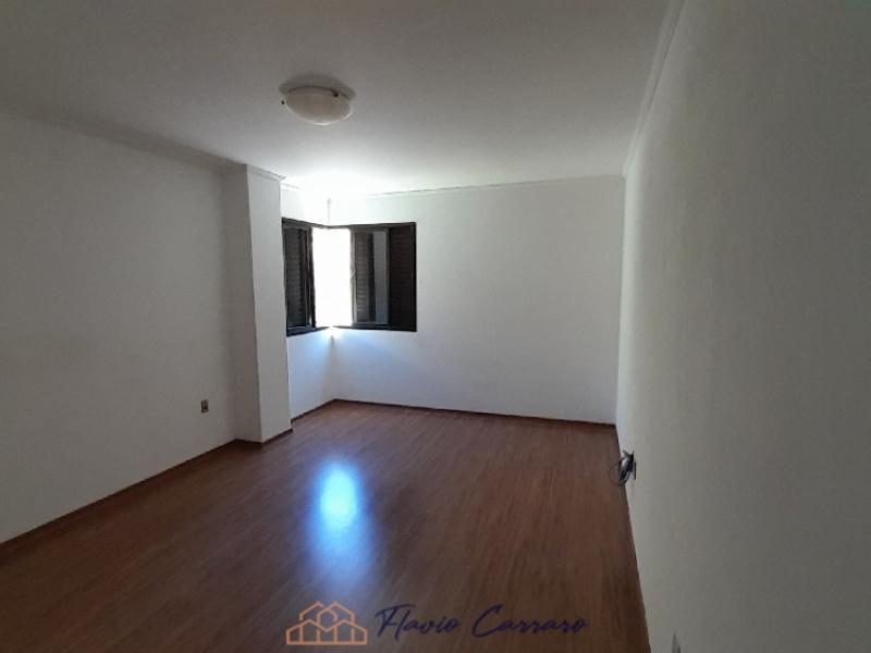 APARTAMENTO PRÓXIMO AO CENTRO